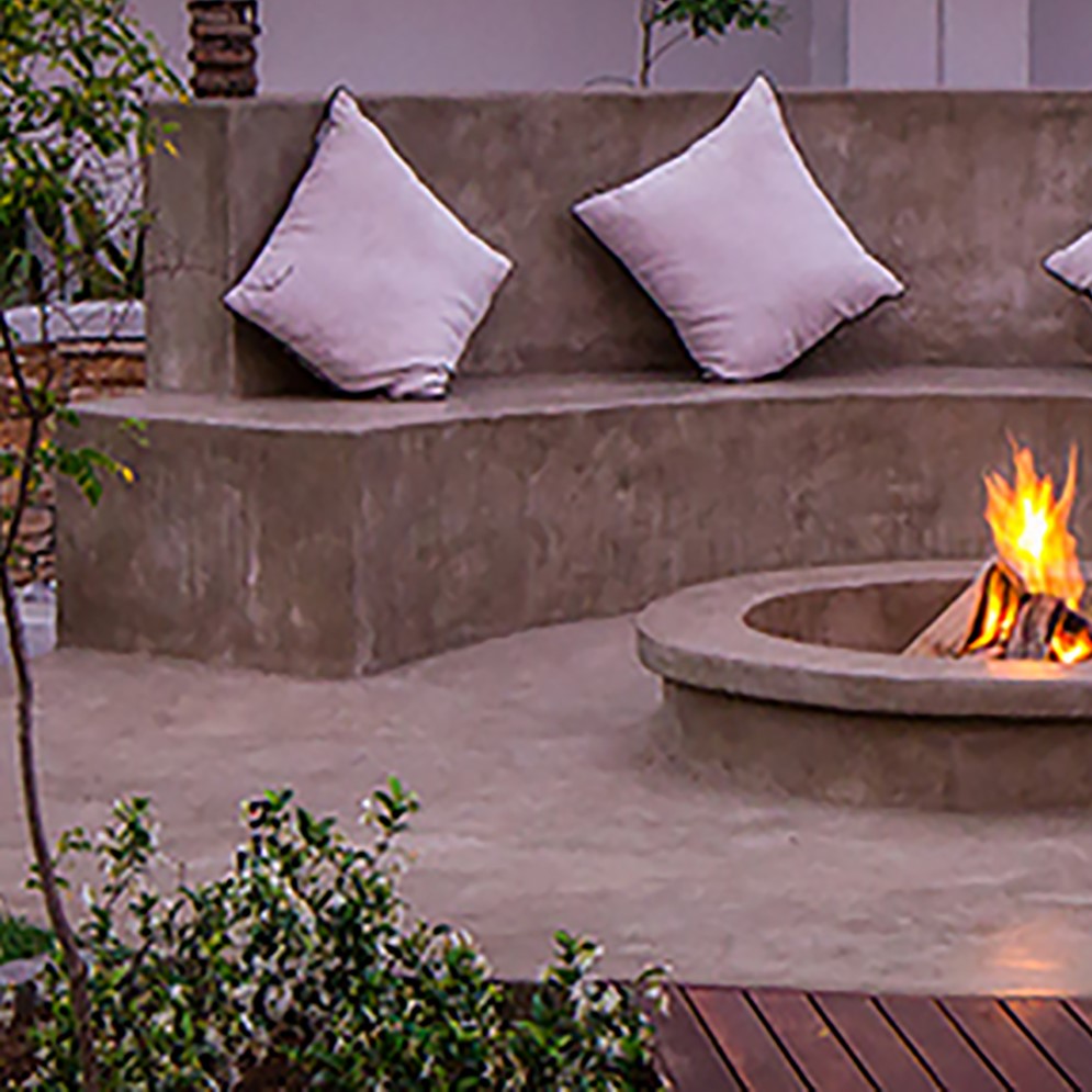 oval outdoor seat (2)